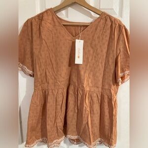 NWT Peach Women's Top